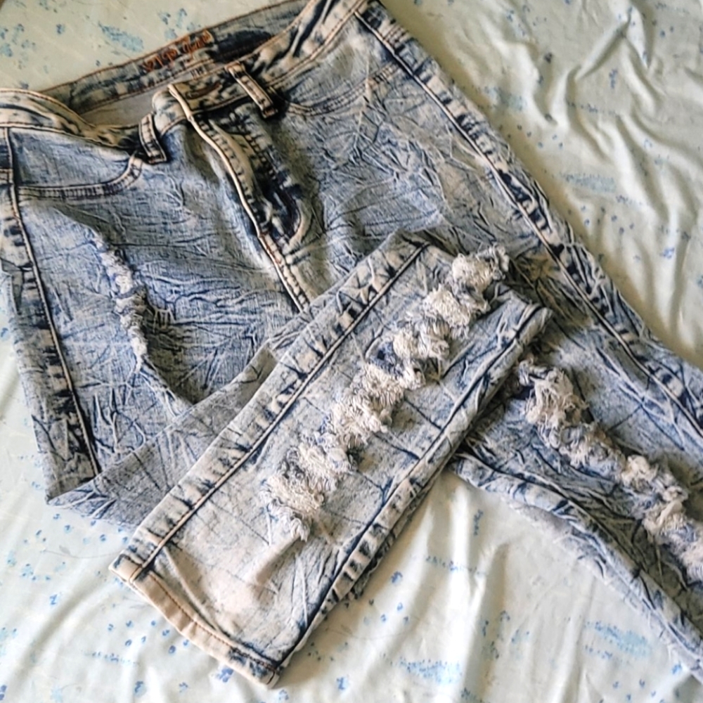 DENIMS JEANS 👖